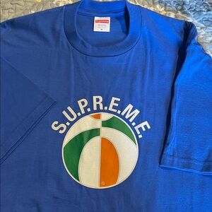 Supreme Men’s size M